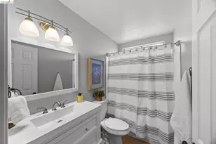 2715 Lyon Cir, Concord, CA 94518 - Photo 23