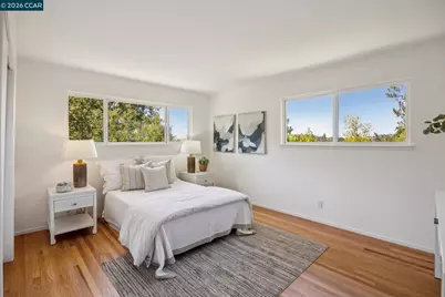 135 Canon Dr, Orinda, CA 94563 - Photo 25