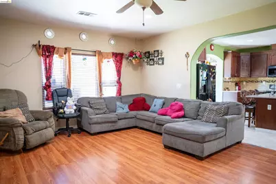 505 Tuscany Ct, Patterson, CA 95363 - Photo 5