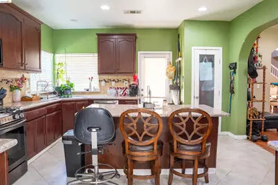 505 Tuscany Ct, Patterson, CA 95363 - Photo 7