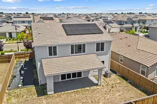 3482 Dobbins Ct, Lathrop, CA 95330 - Photo 13