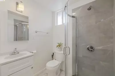 6007 San Pablo Ave, Oakland, CA 94608 - Photo 23