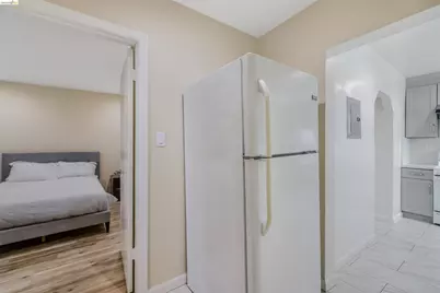 6007 San Pablo Ave, Oakland, CA 94608 - Photo 25