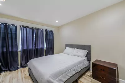 6007 San Pablo Ave, Oakland, CA 94608 - Photo 29