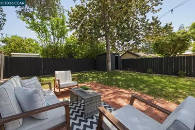 634 Teresa St, Martinez, CA 94553 - Photo 31