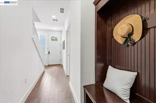 3910 Scottfield St, Dublin, CA 94568 - Photo 7