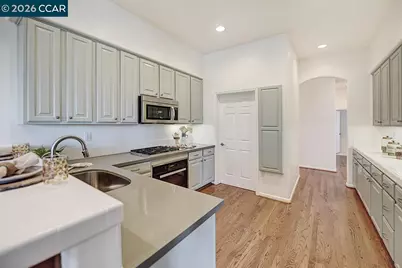 3017 Grey Eagle Dr, Walnut Creek, CA 94595 - Photo 7