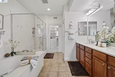 600 Abel St #214, Milpitas, CA 95035 - Photo 25