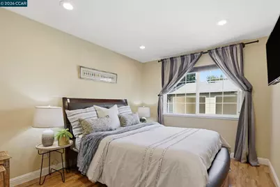 139 Brooklyn Ave, San Jose, CA 95128 - Photo 17