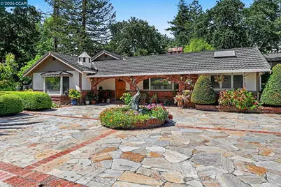25 Amberwood Ln, Walnut Creek, CA 94598 - Photo 31