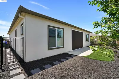 1860 Morello Dr, Brentwood, CA 94513 - Photo 33