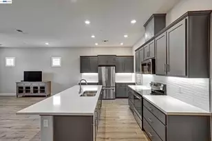 1860 Morello Dr, Brentwood, CA 94513 - Photo 15