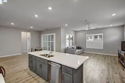 1860 Morello Dr, Brentwood, CA 94513 - Photo 19