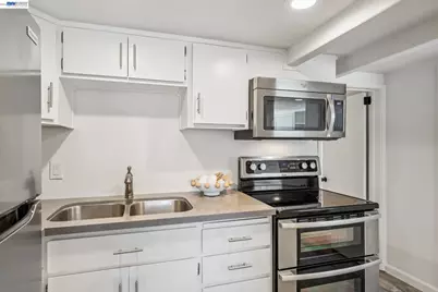 520 Abbie St, Pleasanton, CA 94566 - Photo 51