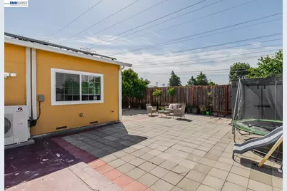 4032 Doane St, Fremont, CA 94538 - Photo 25