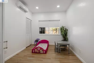 4032 Doane St, Fremont, CA 94538 - Photo 9