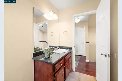 27468 Hayward Blvd, Hayward, CA 94542 - Photo 33