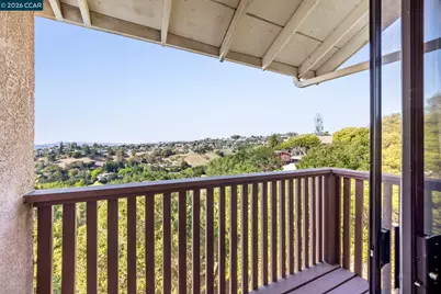 27468 Hayward Blvd, Hayward, CA 94542 - Photo 39