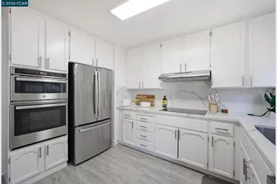 767 Military E, Benicia, CA 94510 - Photo 7