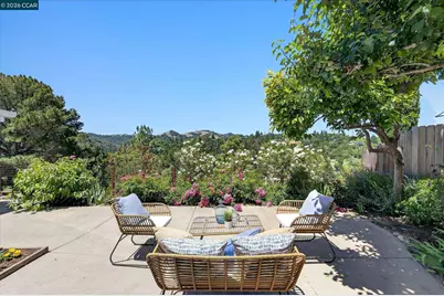 136 Ardith Dr., Orinda, CA 94563 - Photo 3