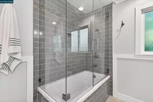 136 Ardith Dr, Orinda, CA 94563 - Photo 27
