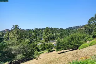 136 Ardith Dr, Orinda, CA 94563 - Photo 33