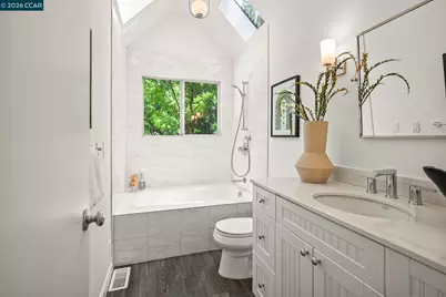 110 Rose Street, Walnut Creek, CA 94595 - Photo 23