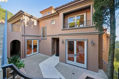 6611 Elverton Dr, Oakland, CA 94611 - Photo 5