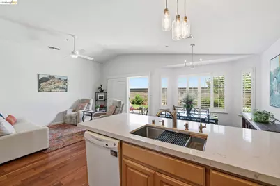 1024 Diamante, Rio Vista, CA 94571 - Photo 9