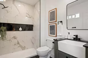 4006 Carrington St, Oakland, CA 94601 - Photo 11