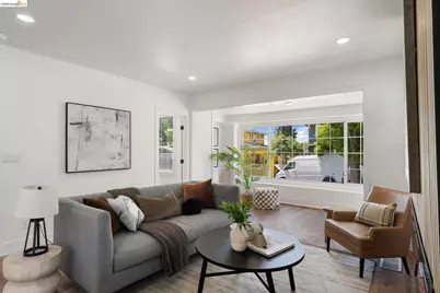 4006 Carrington St, Oakland, CA 94601 - Photo 5