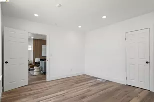 4006 Carrington St, Oakland, CA 94601 - Photo 33