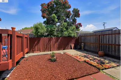 560 41st St, Richmond, CA 94805 - Photo 41