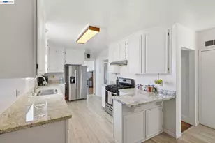 560 41st St, Richmond, CA 94805 - Photo 15