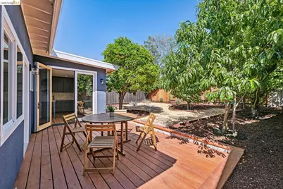 4024 Elston Ave, Oakland, CA 94602 - Photo 41