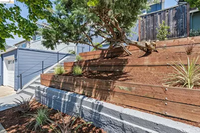 4024 Elston Ave, Oakland, CA 94602 - Photo 3
