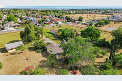209 Honey Ln, Oakley, CA 94561 - Photo 35