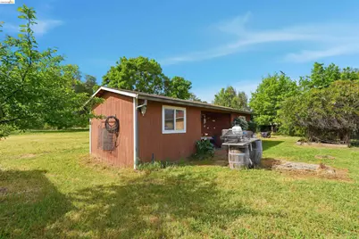 209 Honey Ln, Oakley, CA 94561 - Photo 29