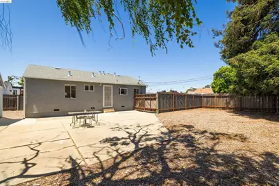 2726 Rheem Ave, Richmond, CA 94804 - Photo 23