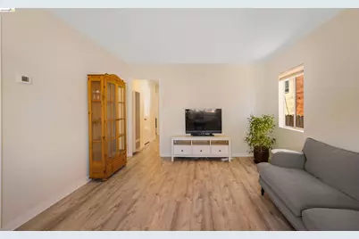2726 Rheem Ave, Richmond, CA 94804 - Photo 5