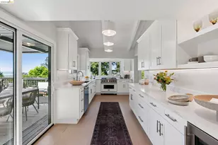 6200 Wood Dr, Oakland, CA 94611 - Photo 35