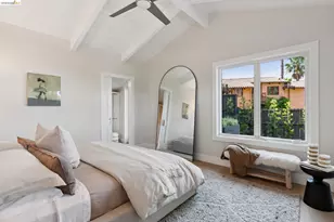 6200 Wood Dr, Oakland, CA 94611 - Photo 45