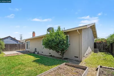 123 Lake Dr, Antioch, CA 94509 - Photo 19