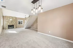 109 Crownpointe Dr, Vallejo, CA 94591 - Photo 7