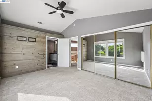 109 Crownpointe Dr, Vallejo, CA 94591 - Photo 19