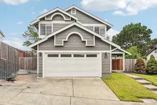 109 Crownpointe Dr, Vallejo, CA 94591 - Photo 1