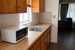 251 E 17th St, Pittsburg, CA 94565 - Photo 5