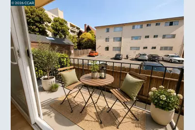 10 Moss Ave #15, Oakland, CA 94610 - Photo 17