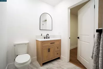 965 Arlington Ave, Oakland, CA 94608 - Photo 13
