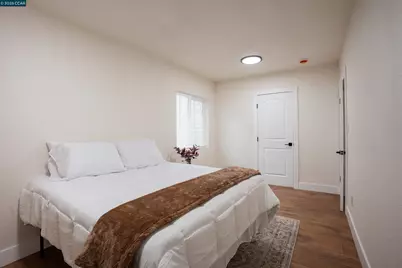 965 Arlington Ave, Oakland, CA 94608 - Photo 11